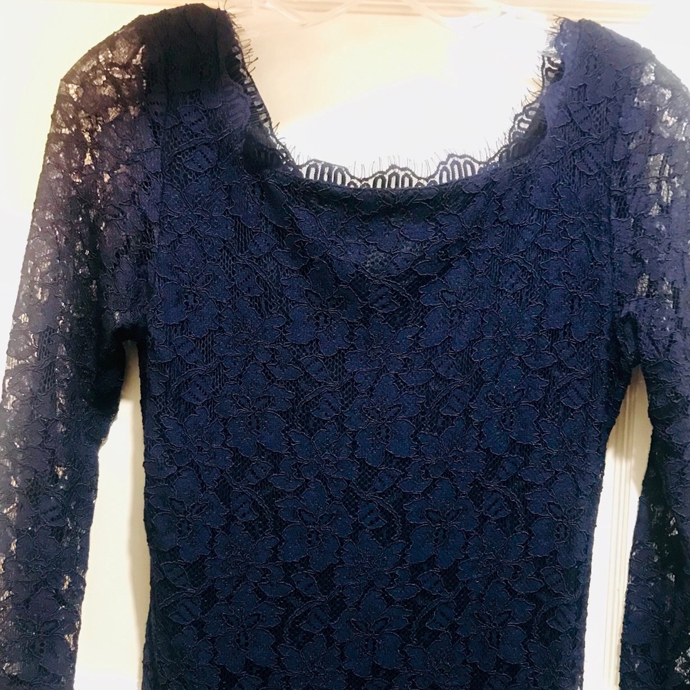 DVF Lace Party Dress LIKE NEW! - Picture 7 of 7